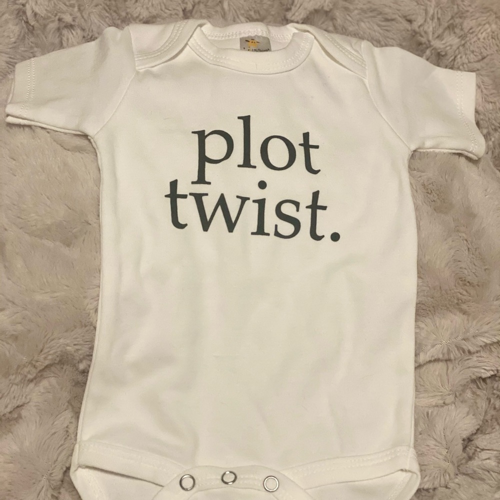 Baby onesie size 0-3 months